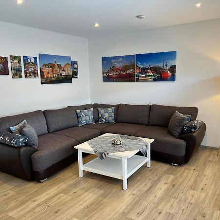 Ferienwohnung Wippsteert - 5 Sterne - Mit Balkon Und Pkw Stellplatz Emden Extérieur photo